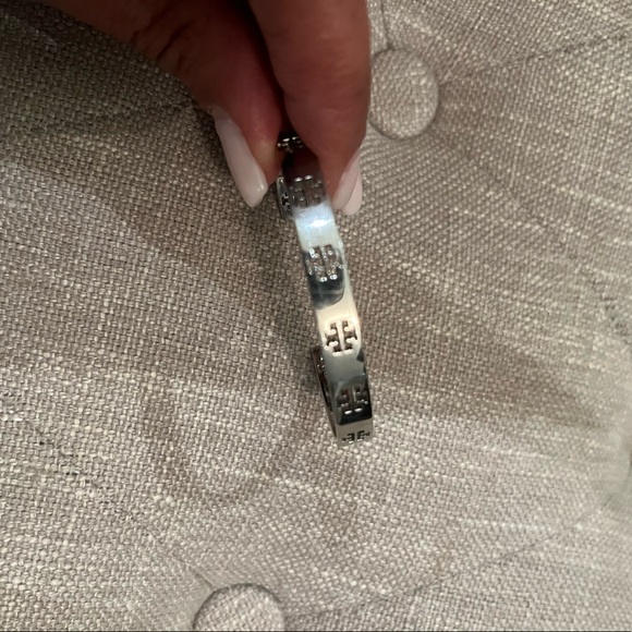 Tory Burch - Picture 3 of 4